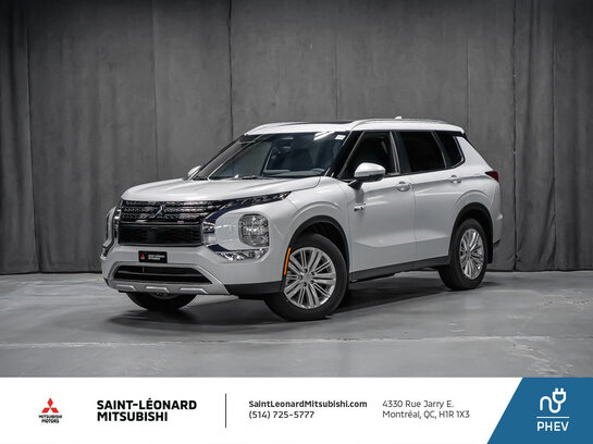 Mitsubishi Outlander PHEV LE 2025 Blanc diamant Mitsubishi Outlander PHEV LE 2025 Blanc diamant