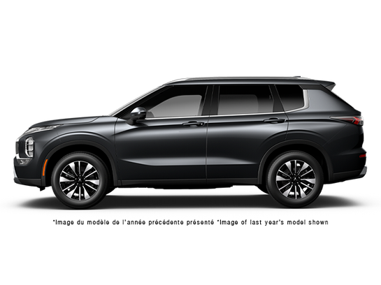 2026 Mitsubishi Outlander LE Black Diamond